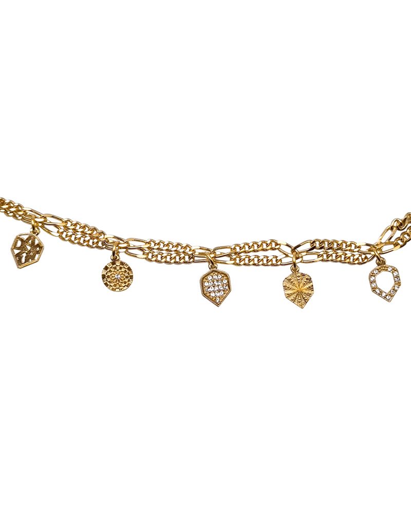 Gold bracelet + 5 elements