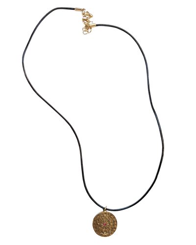 Collar cuero diana baño oro